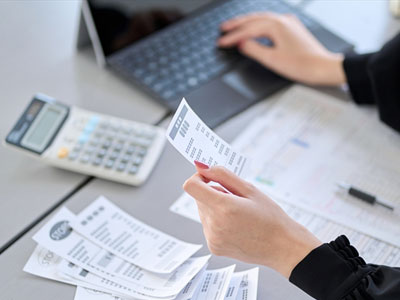 事業内容-経理代行、記帳代行